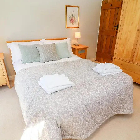 Hoopers End Holiday home
